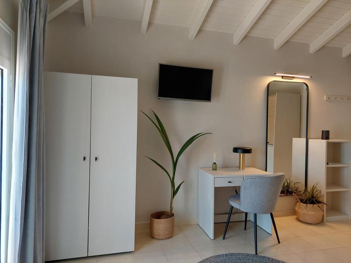 Nikkos Apartments Skala  외부 사진